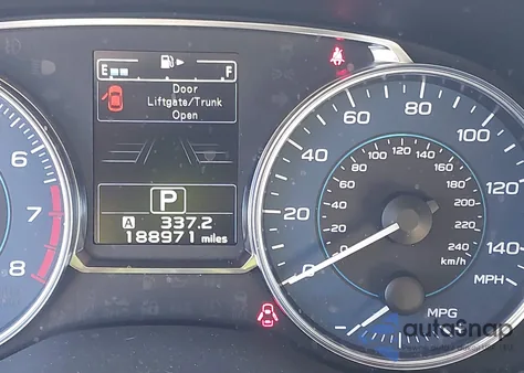 2017 Subaru Crosstrek 2.0I Premium z USA, uszkodzony, nr VIN JF2GPADC8H8253134